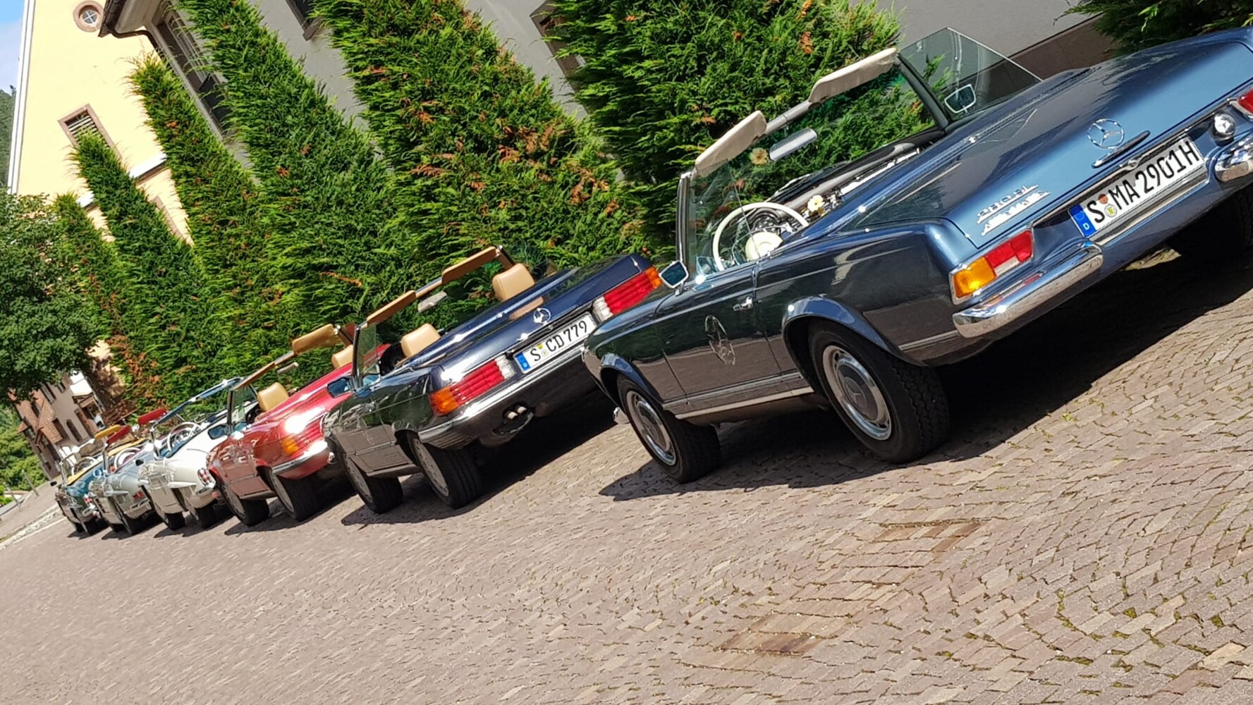 Carola Daimler Cars | Ladies Classic Drive